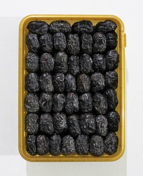 আজওয়া খেজুর (Ajwa Dates)